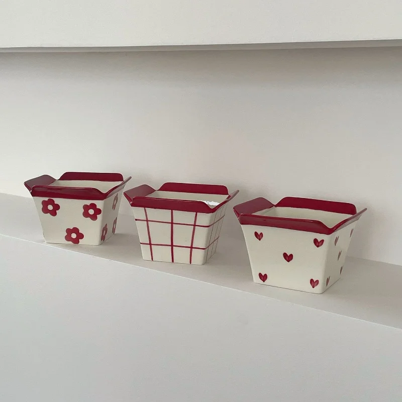 კრეატიული კერამიკული თასი ზოლებიანი დიზაინით — დეკორატიული და პრაქტიკული თასი - Image 2